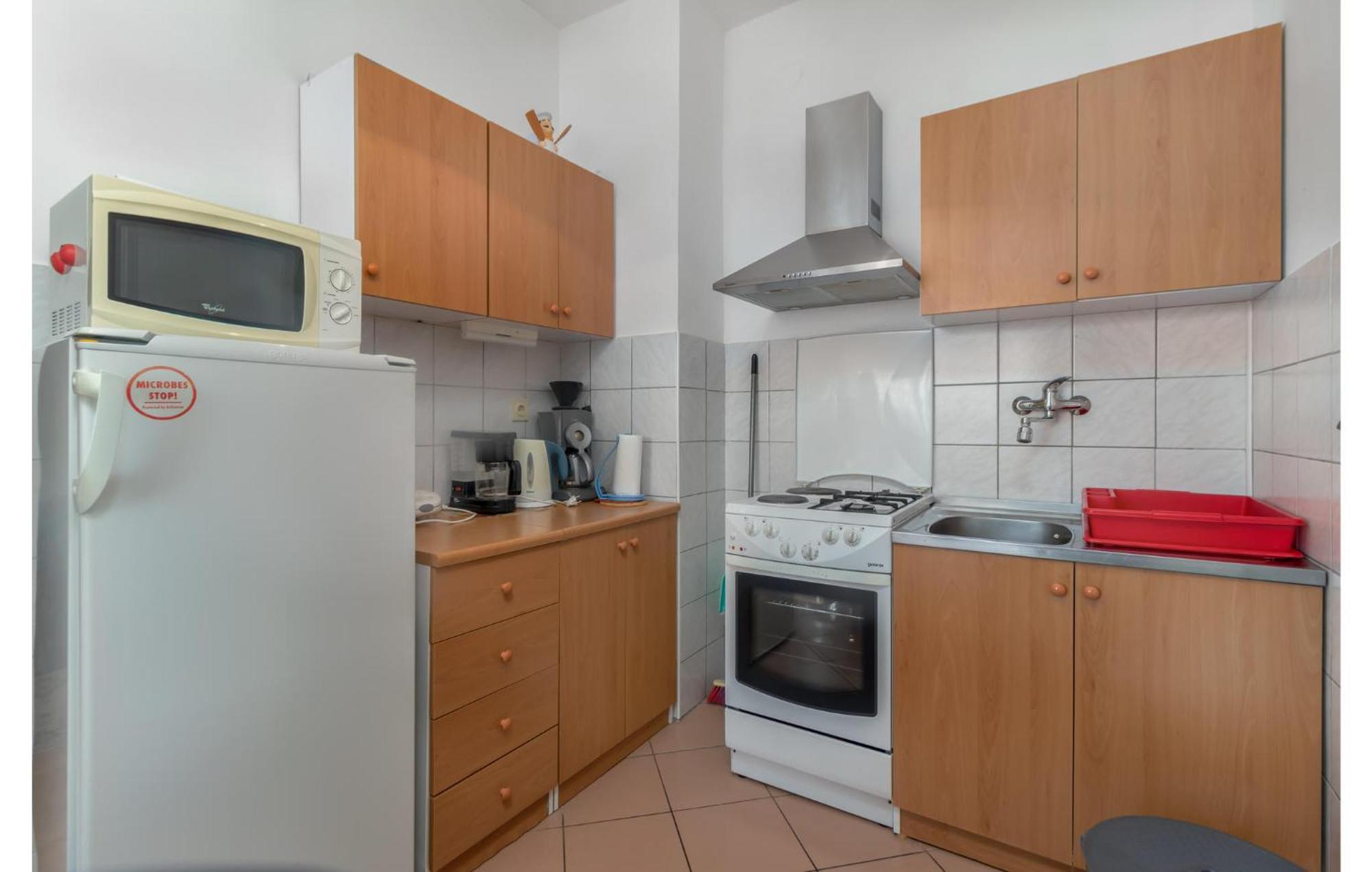 3 Bedroom Awesome Apartment In Novi Vinodolski Eksteriør bilde